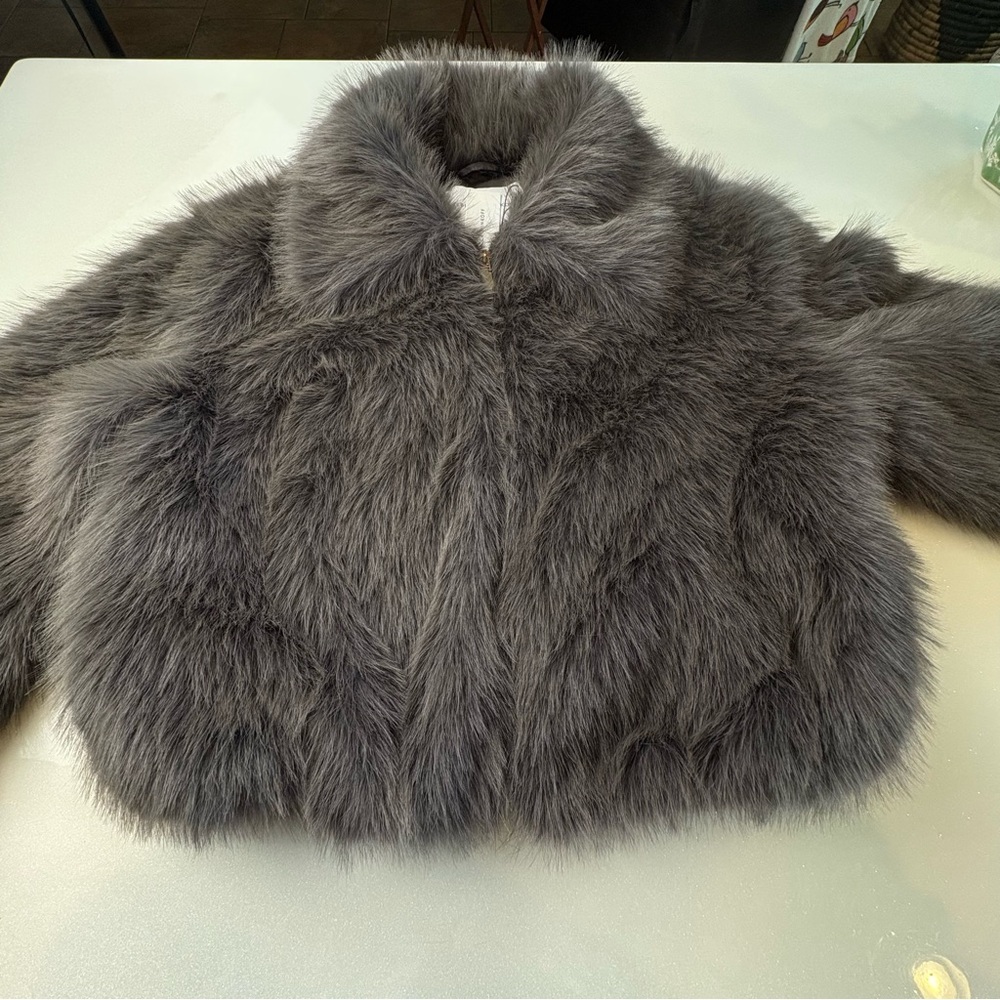 Rebecca Minkoff Gray Collar Faux Fur Jacket Gold Zip Cropped At Waist Silk Inner - Picture 2 of 15